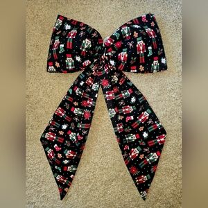 Festive Black Bow with Nutcracker Print